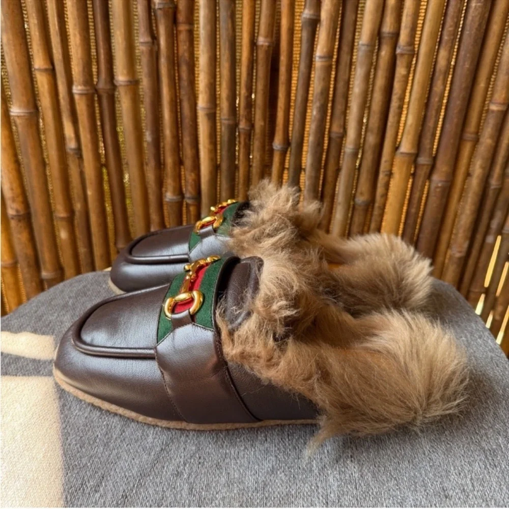 GUCCI men’s fur loafers